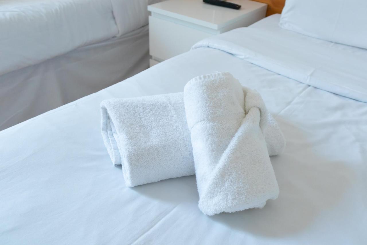 סאות'המפטון Addenro Serviced Rooms חדר תמונה